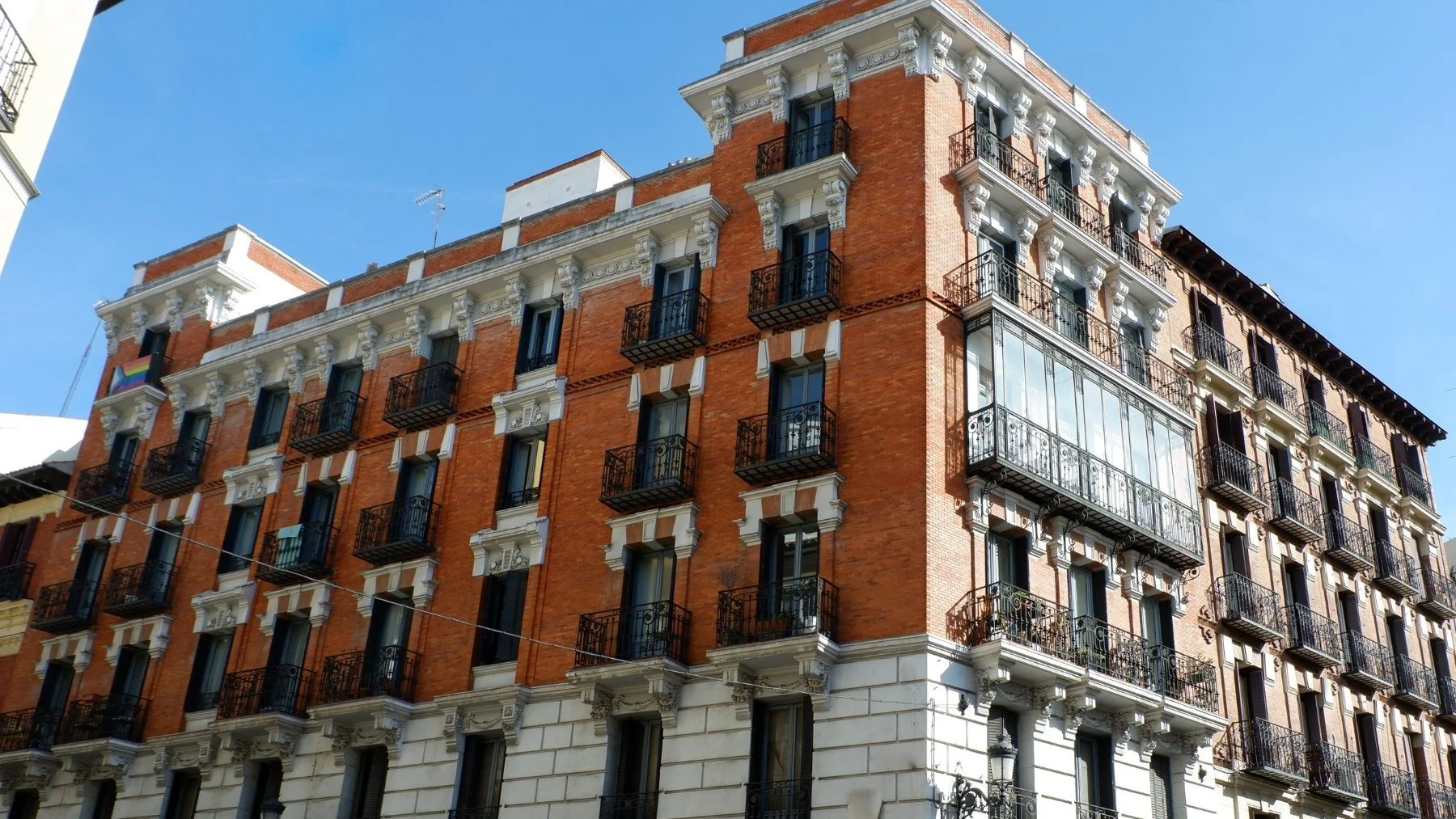 Hasta -30 en miles de looks - 690€